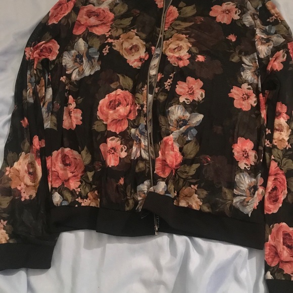 Jacket - Picture 4 of 5